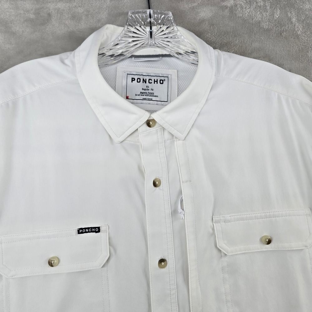 Poncho Outdoors Shirt Mens XL White Short Sleeve Magnetic Pockets Regular Fit